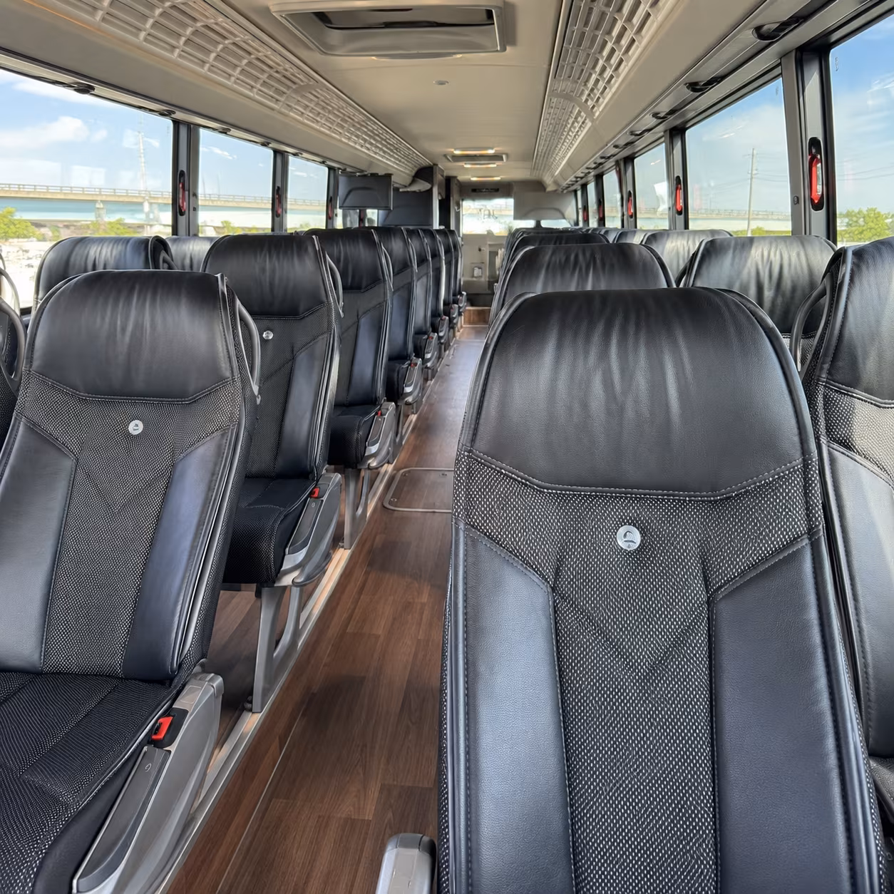 charter buses for large group wine tours to fredericksburg and the hill country trail