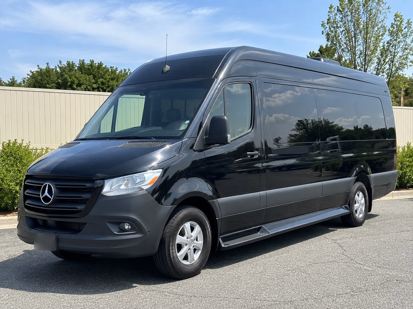 find transportation for your next wedding 1