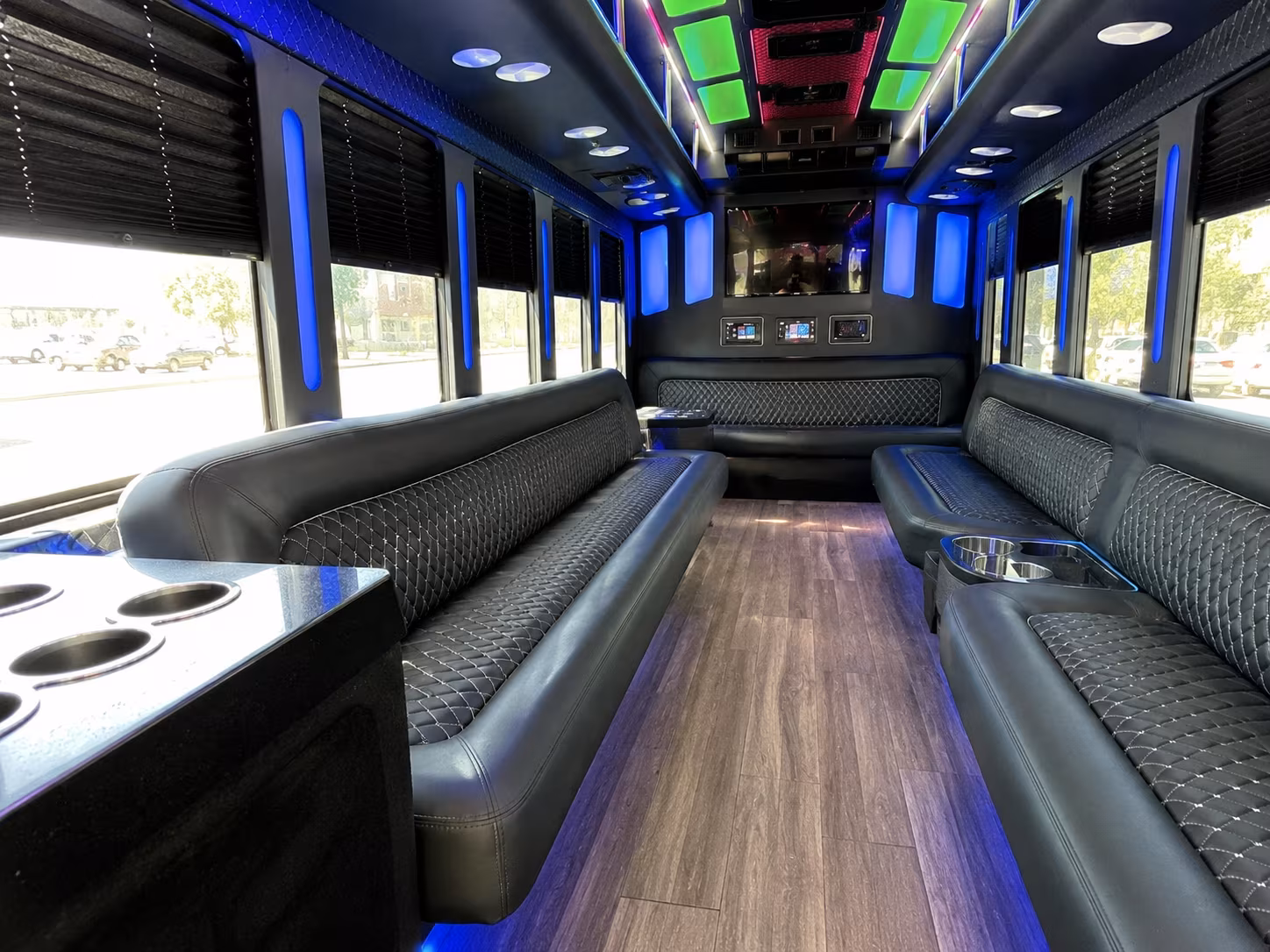georgetown 15 passenger party bus inside