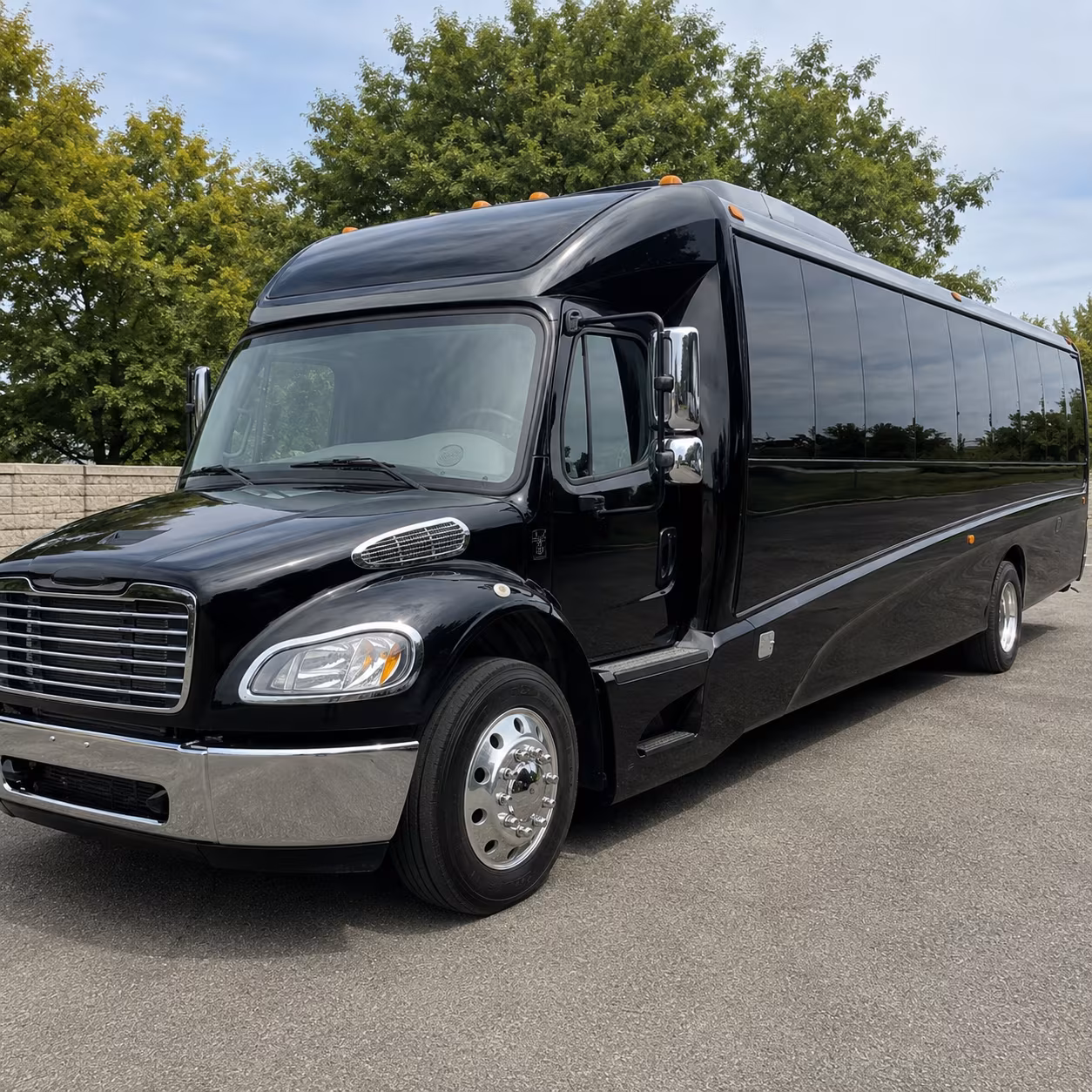 georgetown 25 passenger minibus