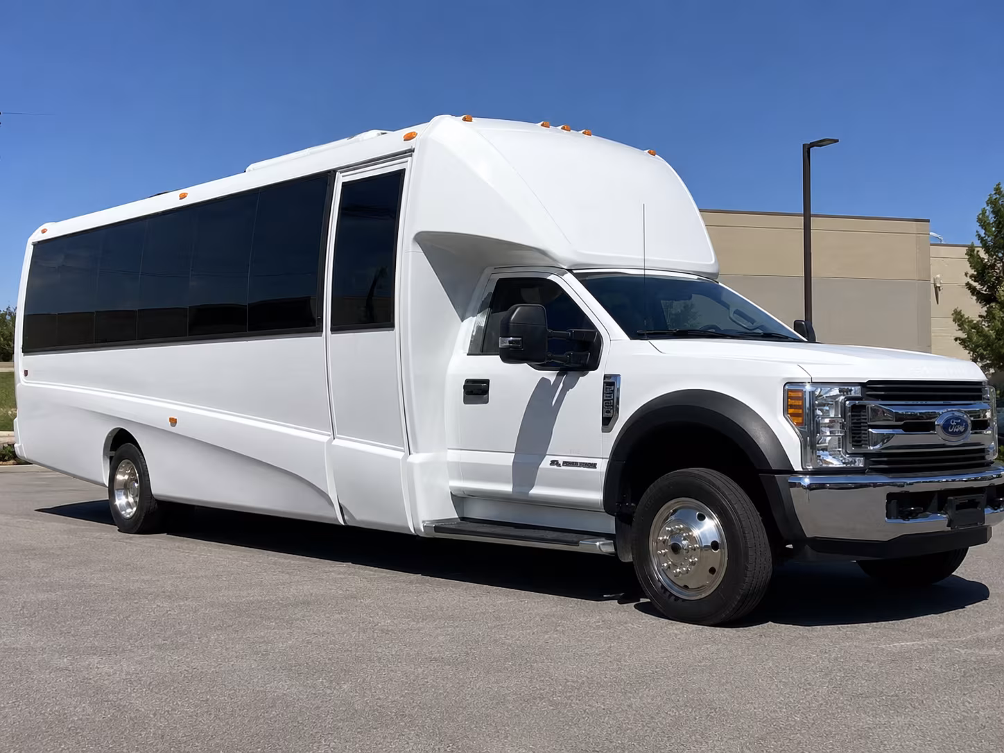 georgetown bus rental service area