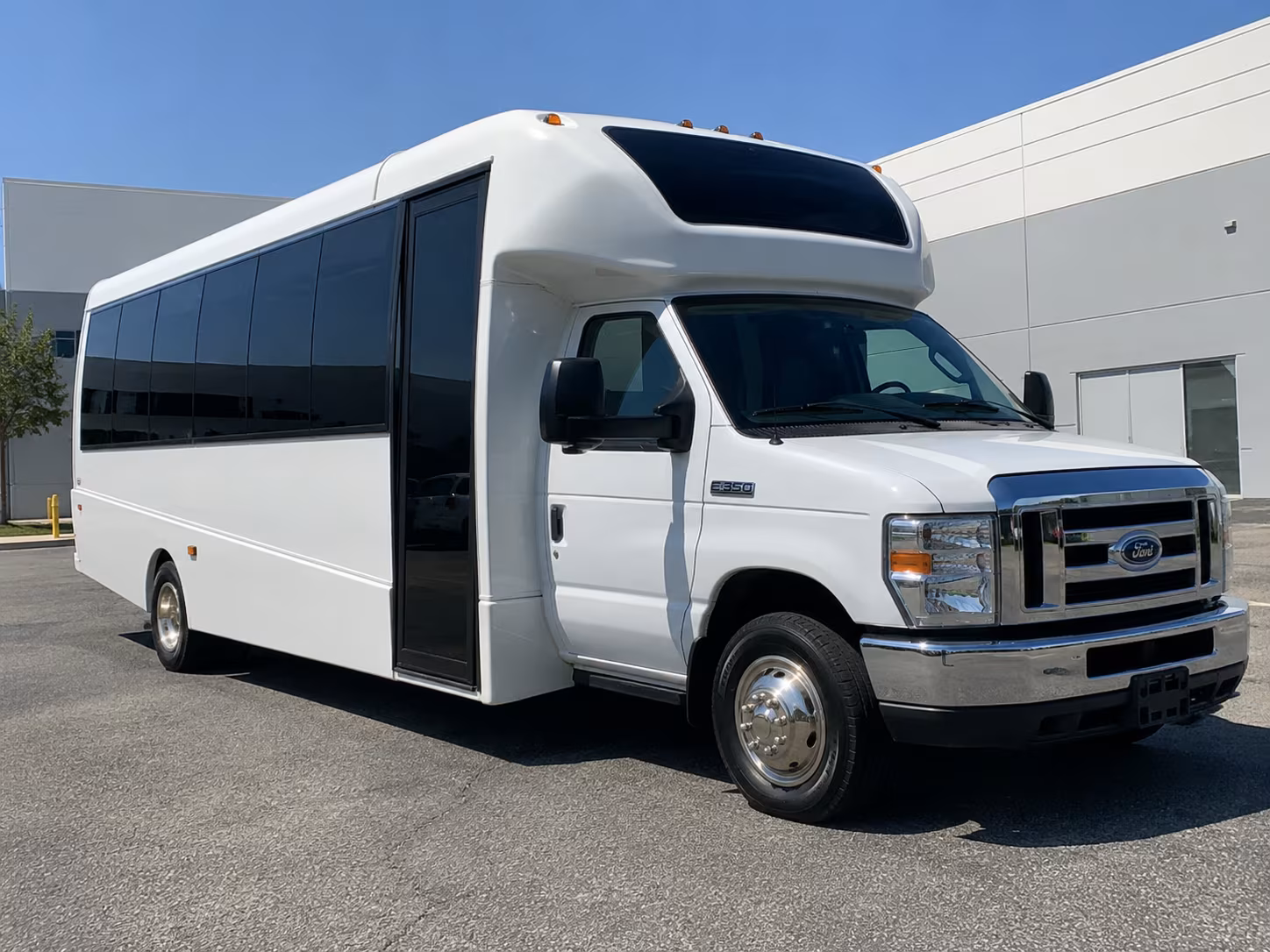 minibuses for inner space cavern and georgetown nature field trips